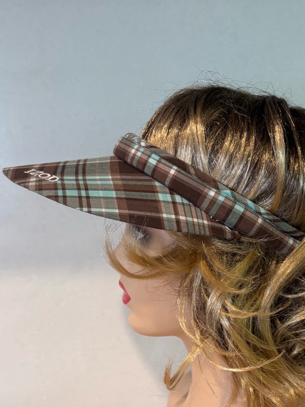 IZOD Plaid Golf Sun Visor Rayon
Blend Brown Turquoise